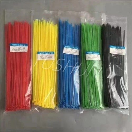 Tout l'individu de tailles fermant à clef l'utilisation en nylon colorée de serre-câble pour bondir des fils