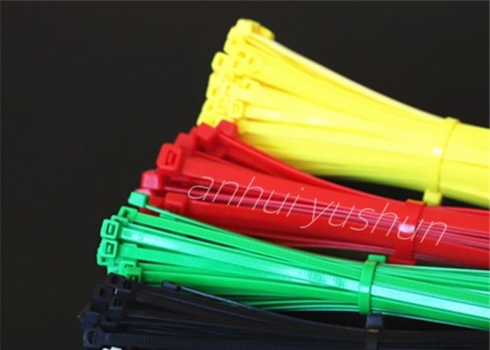 600 mm Cable en nylon auto-verrouillable Des attaches en plastique Plage de température de -40°C à 85°C 100 pièces par sac
