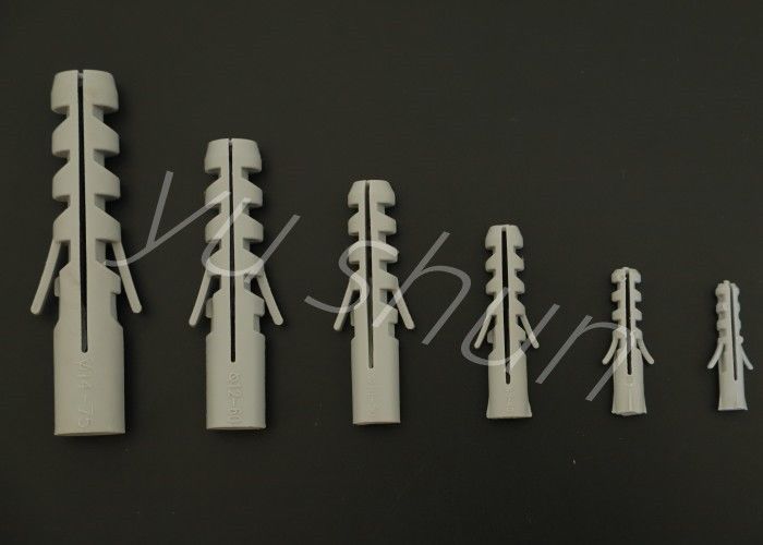 Le plastique augmentent des clous avec l'utilisation de vis de Grey Color Plastic Wall Plug de la lumière S6 de la vis 6mm pour le mur