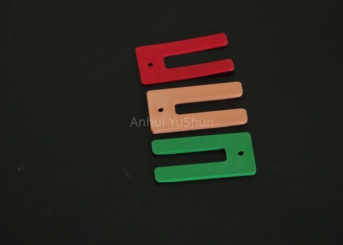 emballeurs de plastique de glaçage U Shim Type Horseshoe de fenêtre de 6mm