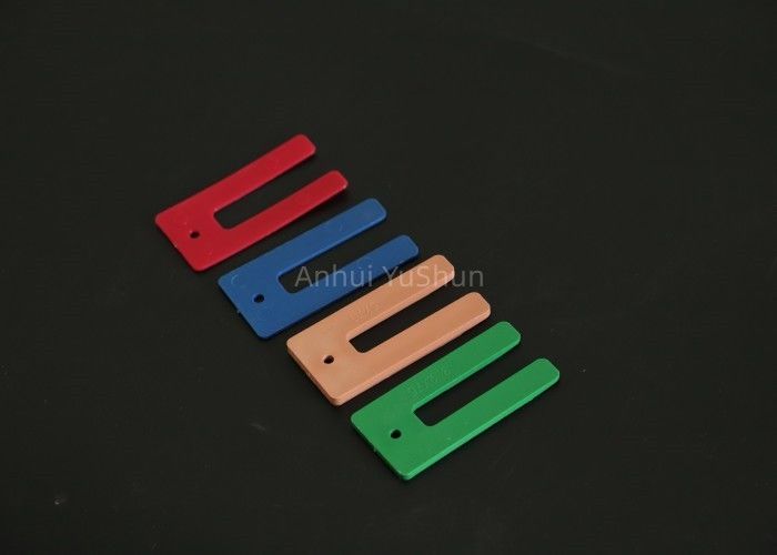 1.5mm 3.2mm 6.4mm 10mm Installateurs de fenêtres en plastique Durable et performance jaune