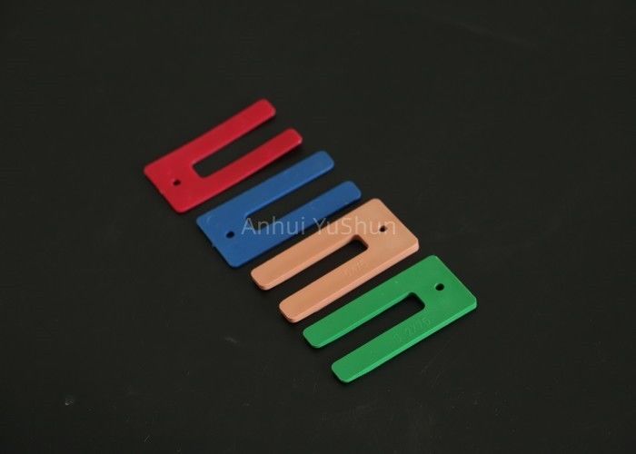 1.5mm 3.2mm 6.4mm 10mm Installateurs de fenêtres en plastique Durable et performance jaune