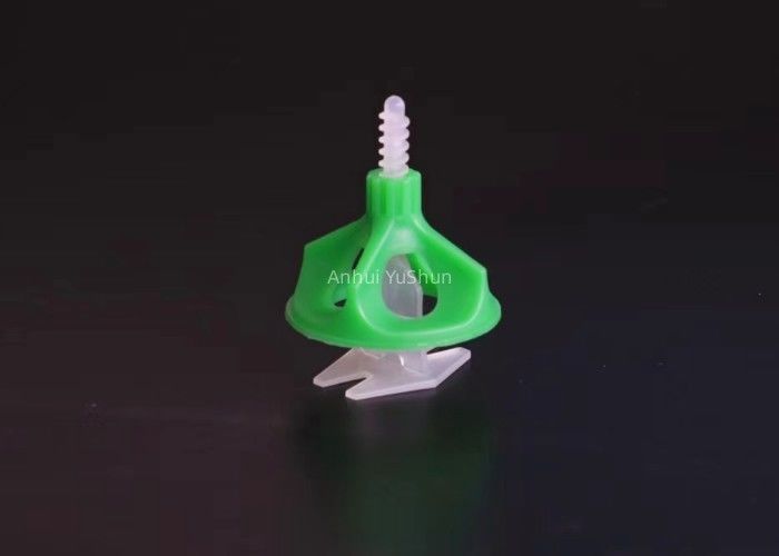 tuile en plastique de 2mm nivelant les matières plastiques de conseillers en communication politique de système pour le plancher